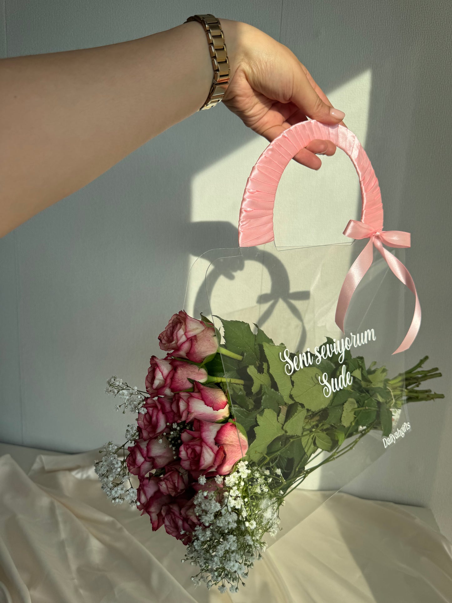 Customize Luxury Roses Bag 10 roses & baby plasters
