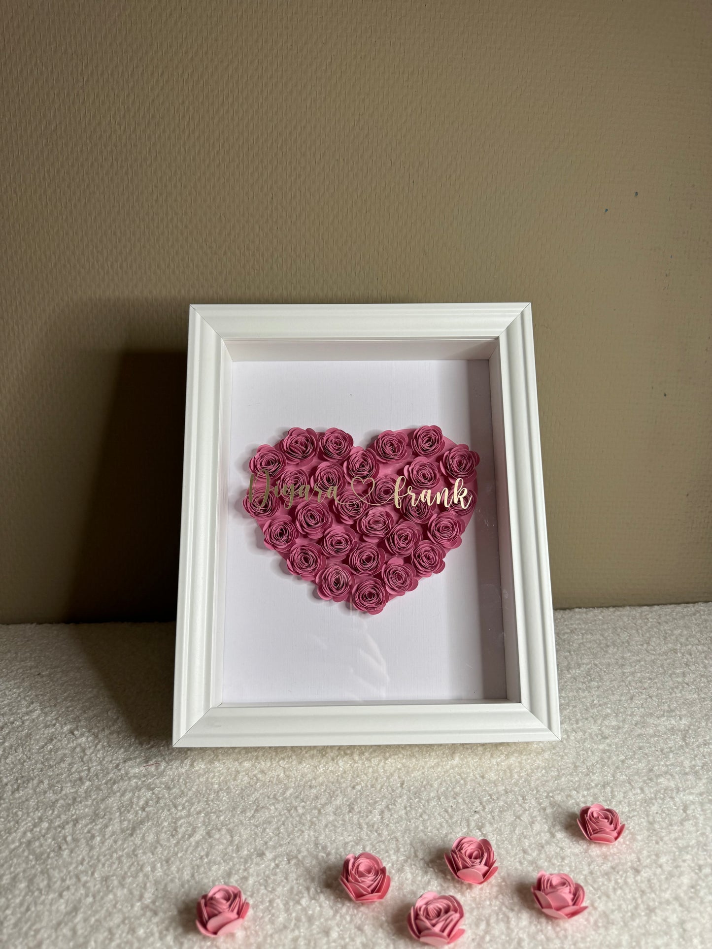 Boîte d'ombre de fleur de couple de coeur