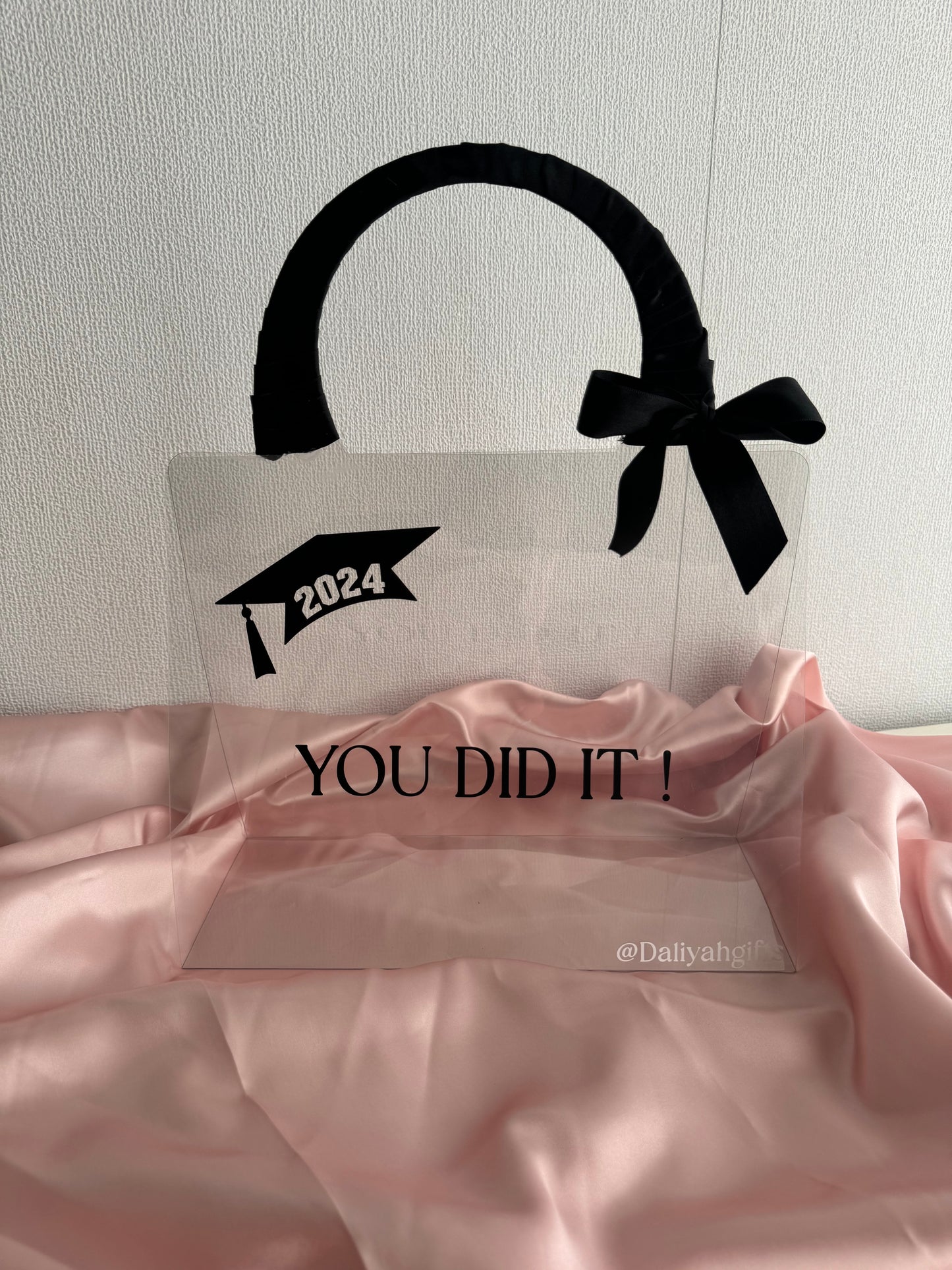 Personnalisez le sac de roses de luxe sans roses