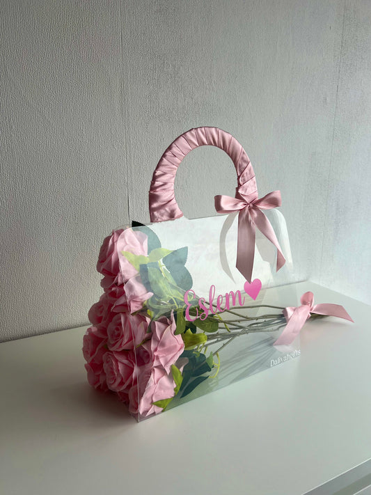 Sac de roses de luxe avec des roses éternelles