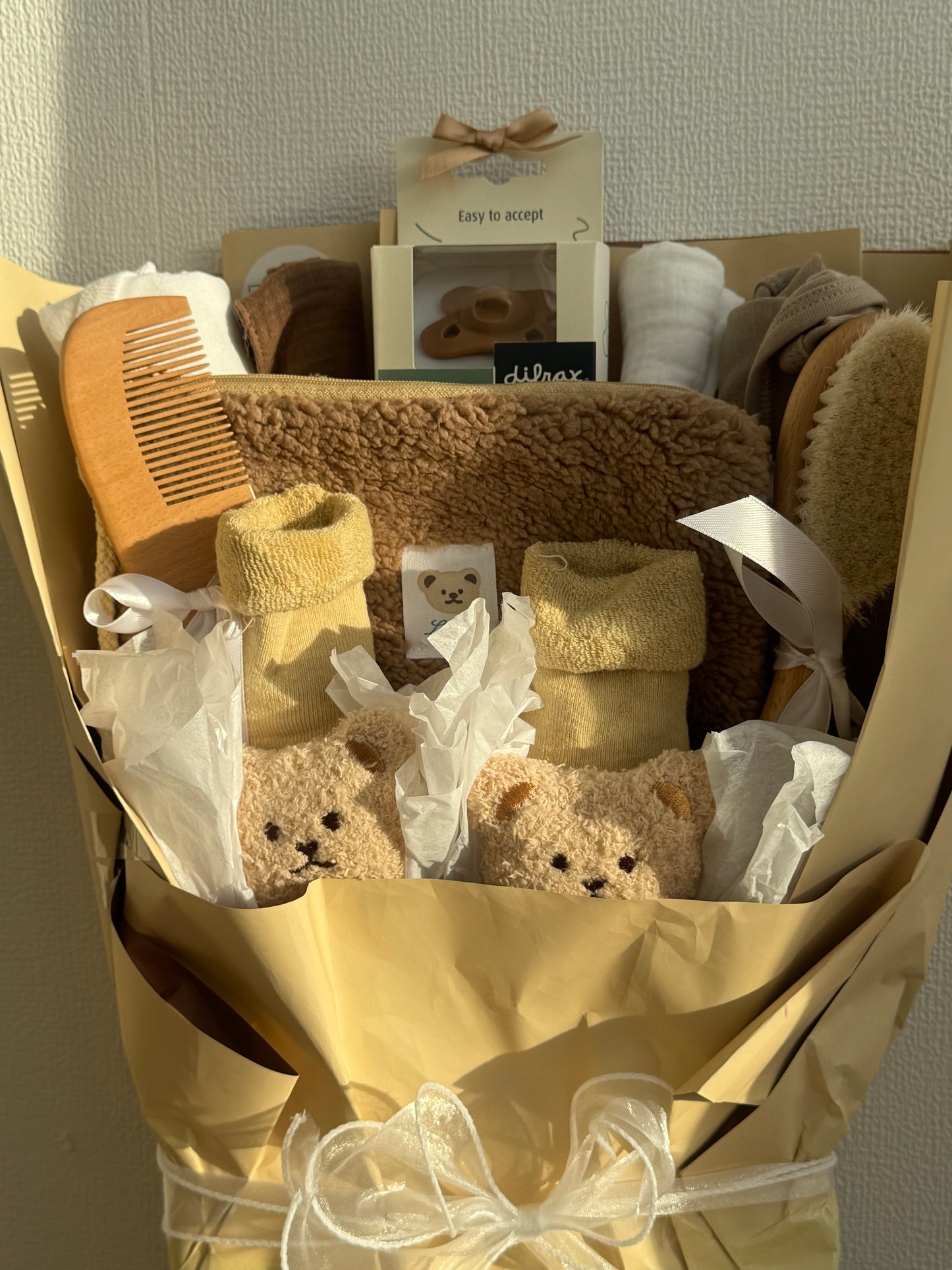 Beige Bear Baby Gift Bouquet – Luxe Kraamcadeau