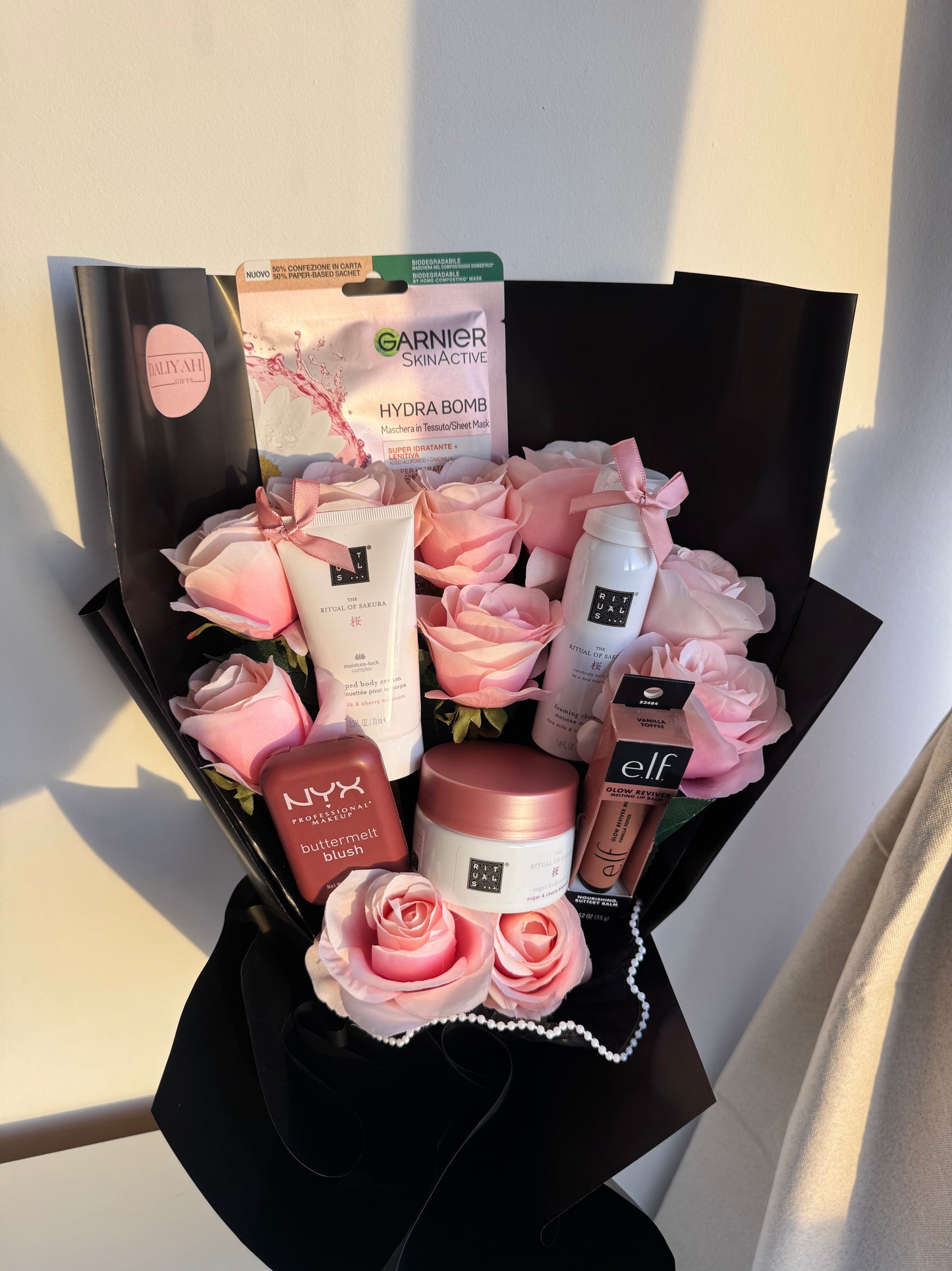 Roze Make-up Boeket – Luxe Forever Rozen Cadeau