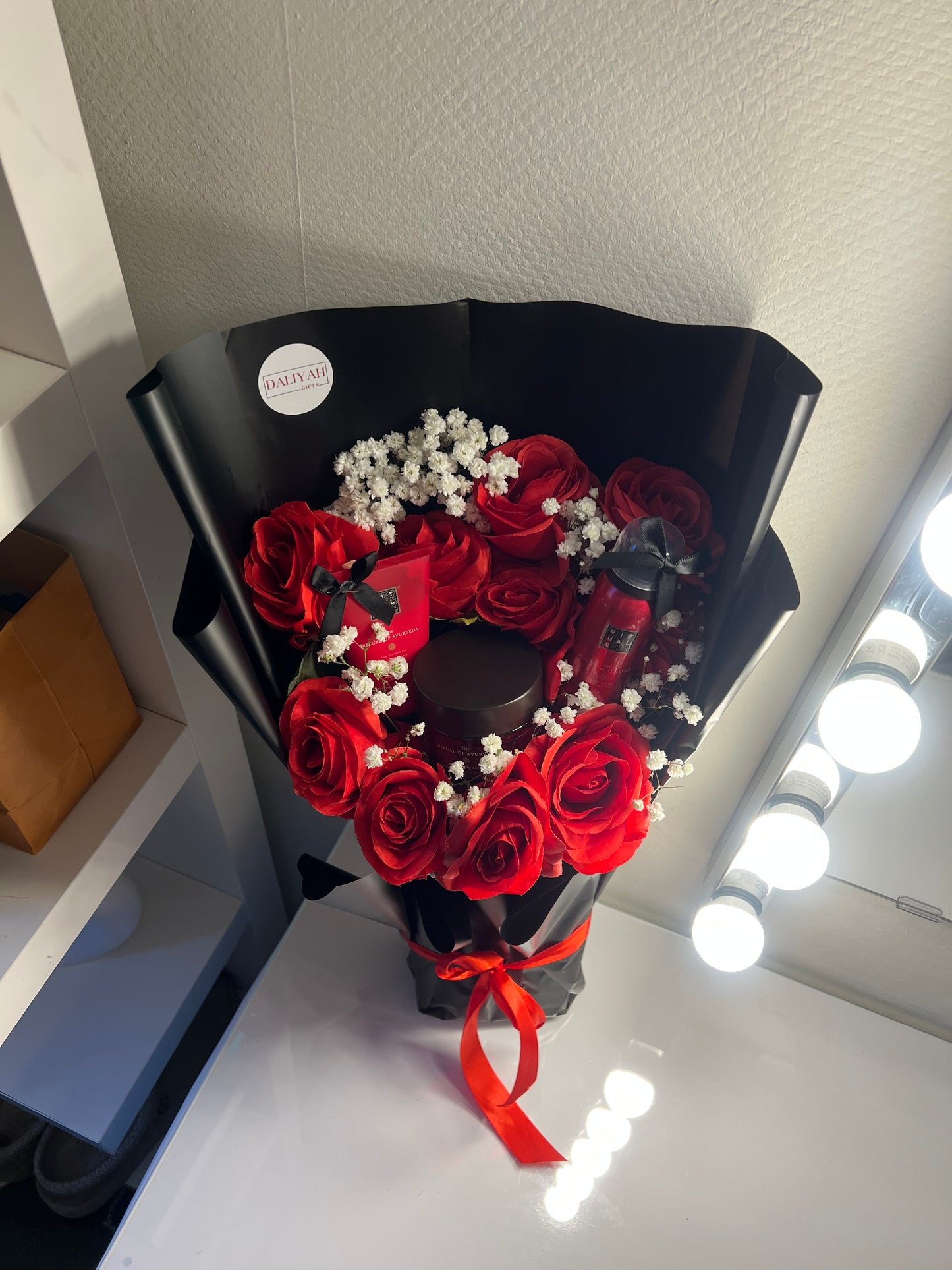 Rode Rituals Forever Rozen Boeket – Luxe Blijvend Cadeau