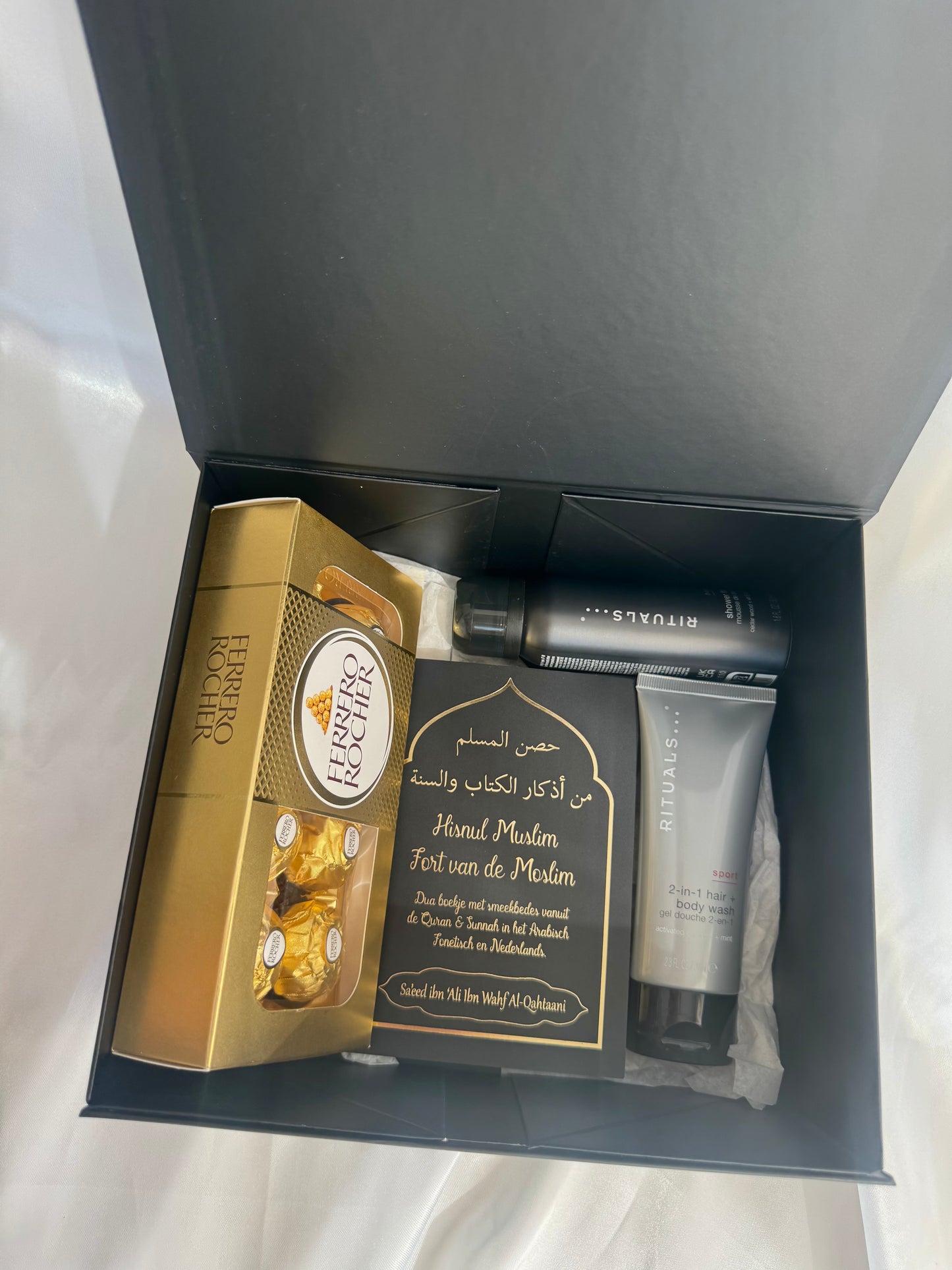 Giftbox man 2