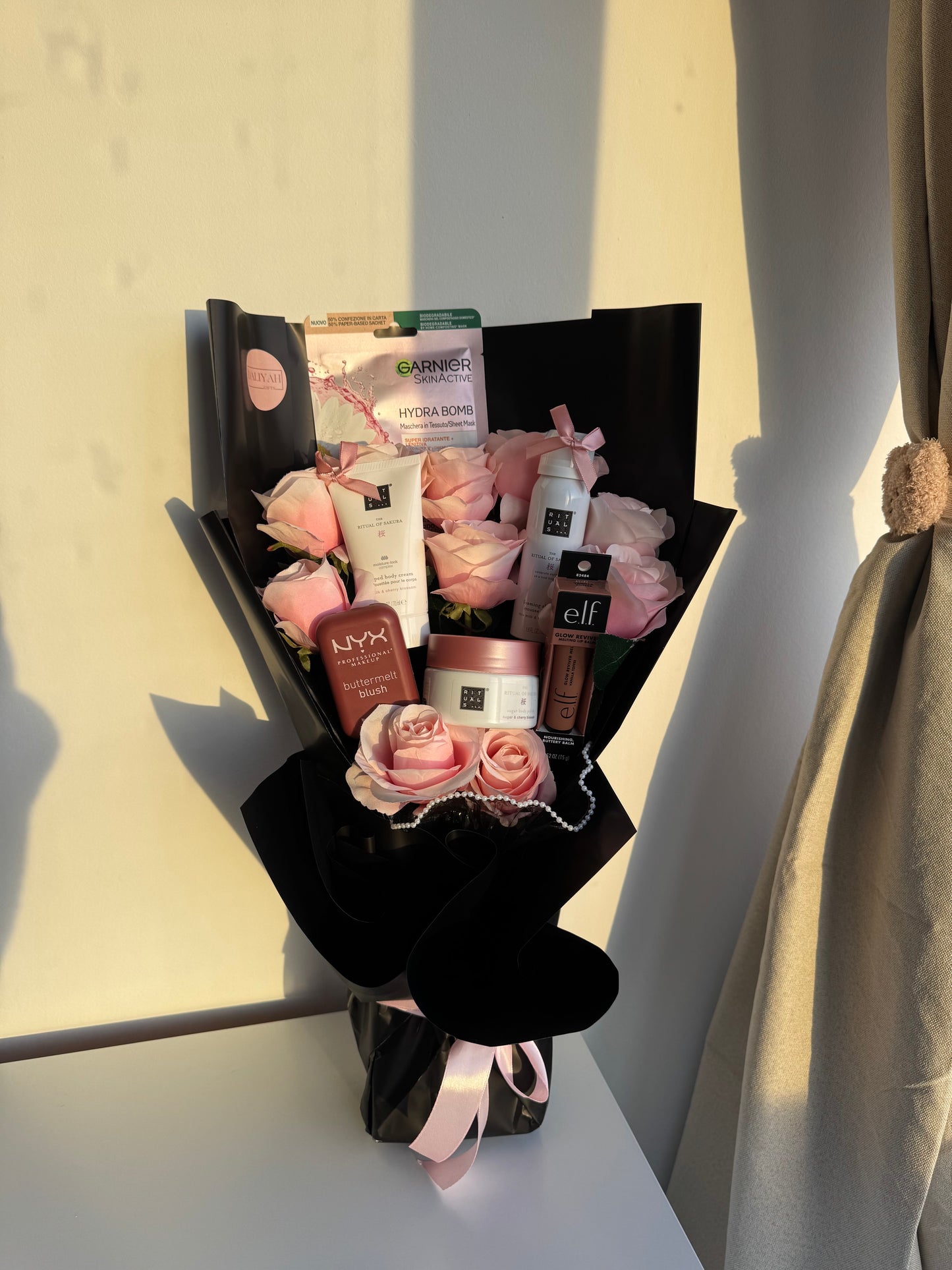 Roze Make-up Boeket – Luxe Forever Rozen Cadeau